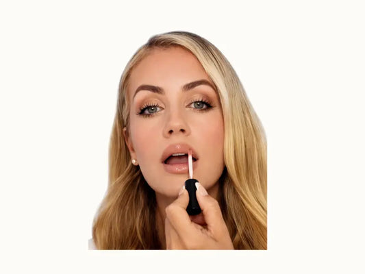 Best Lip Gloss for Dry Lips: Ingredients That Actually Work