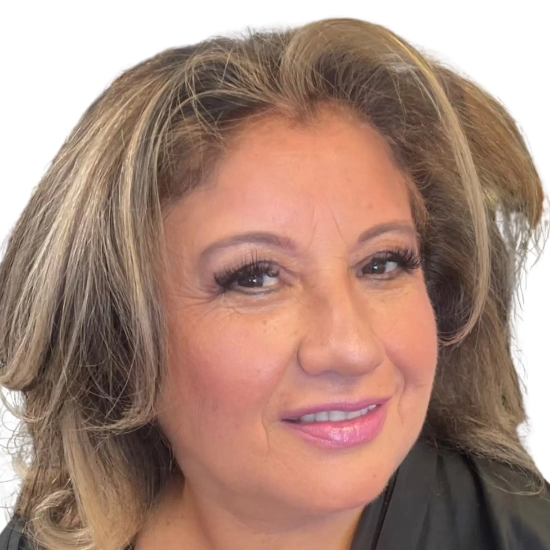 Woman with Warm Medium Tan skin wearing Maria Foundation with nourishing botanicals